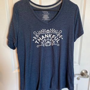Navy V-Neck Thankful Graphic Tee